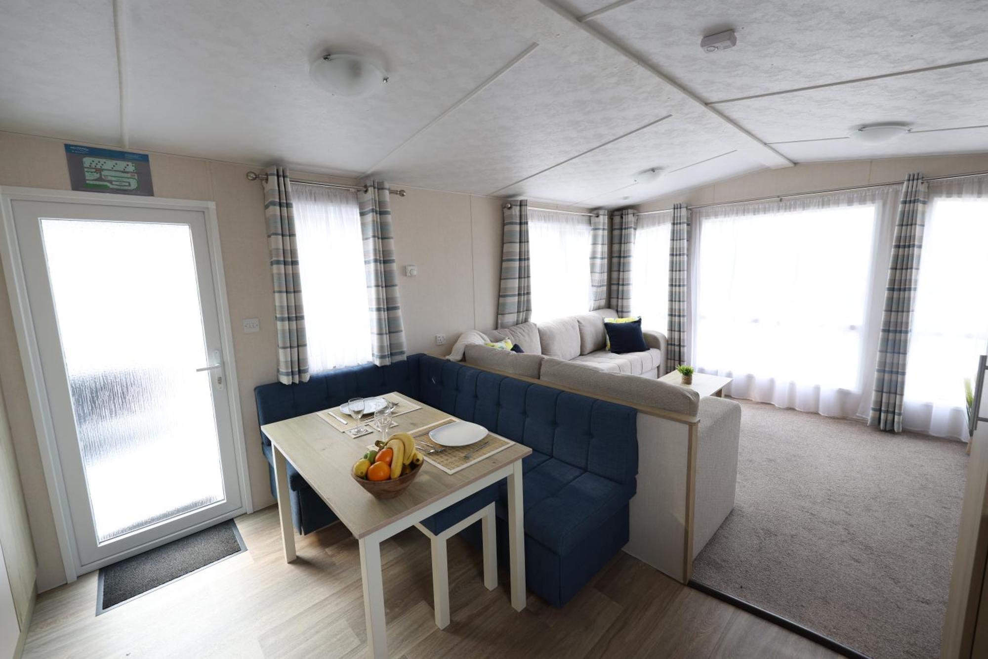 Bursledon Mercury Yacht Harbour And Holiday Park מראה חיצוני תמונה
