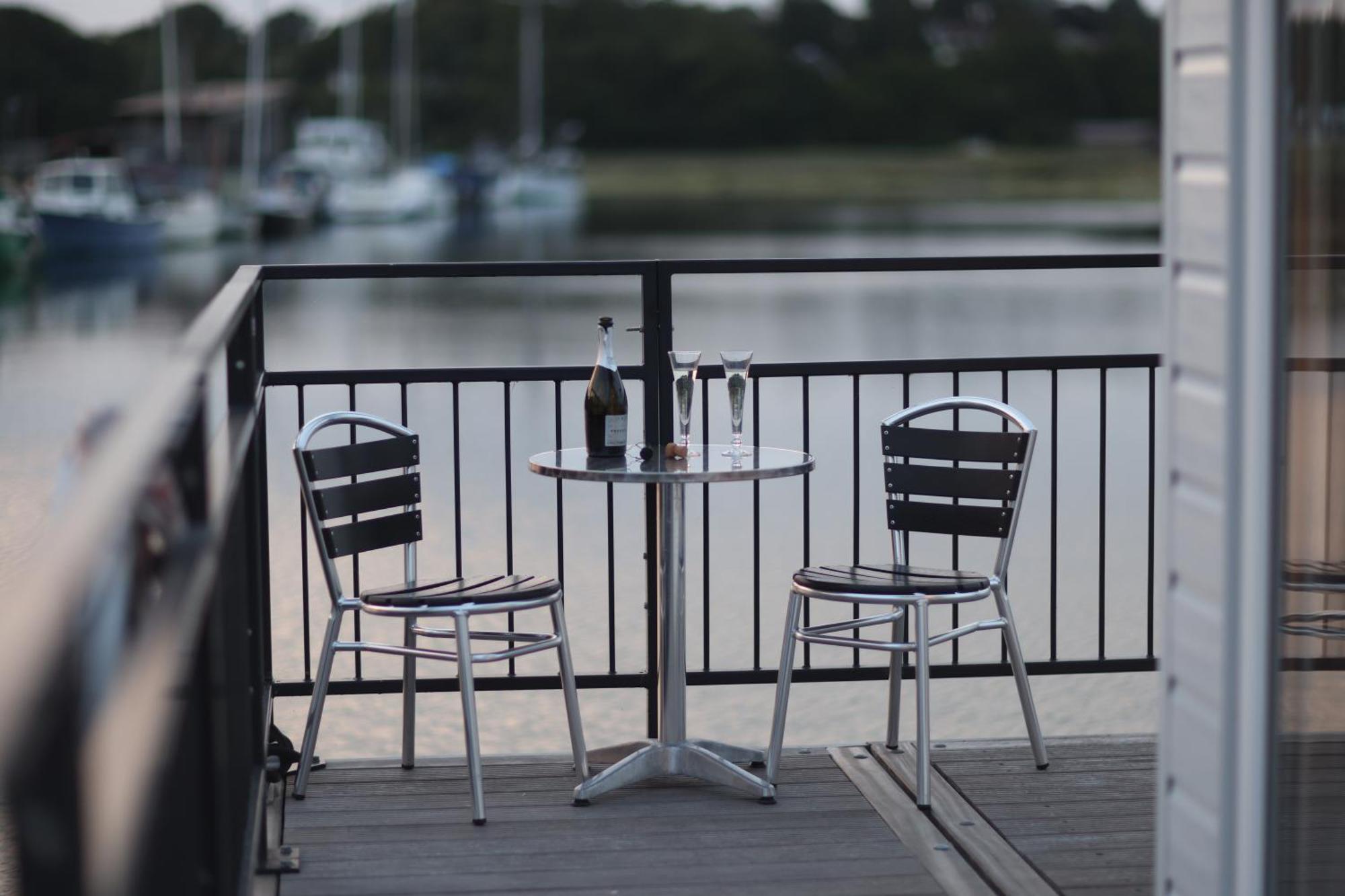 Bursledon Mercury Yacht Harbour And Holiday Park מראה חיצוני תמונה