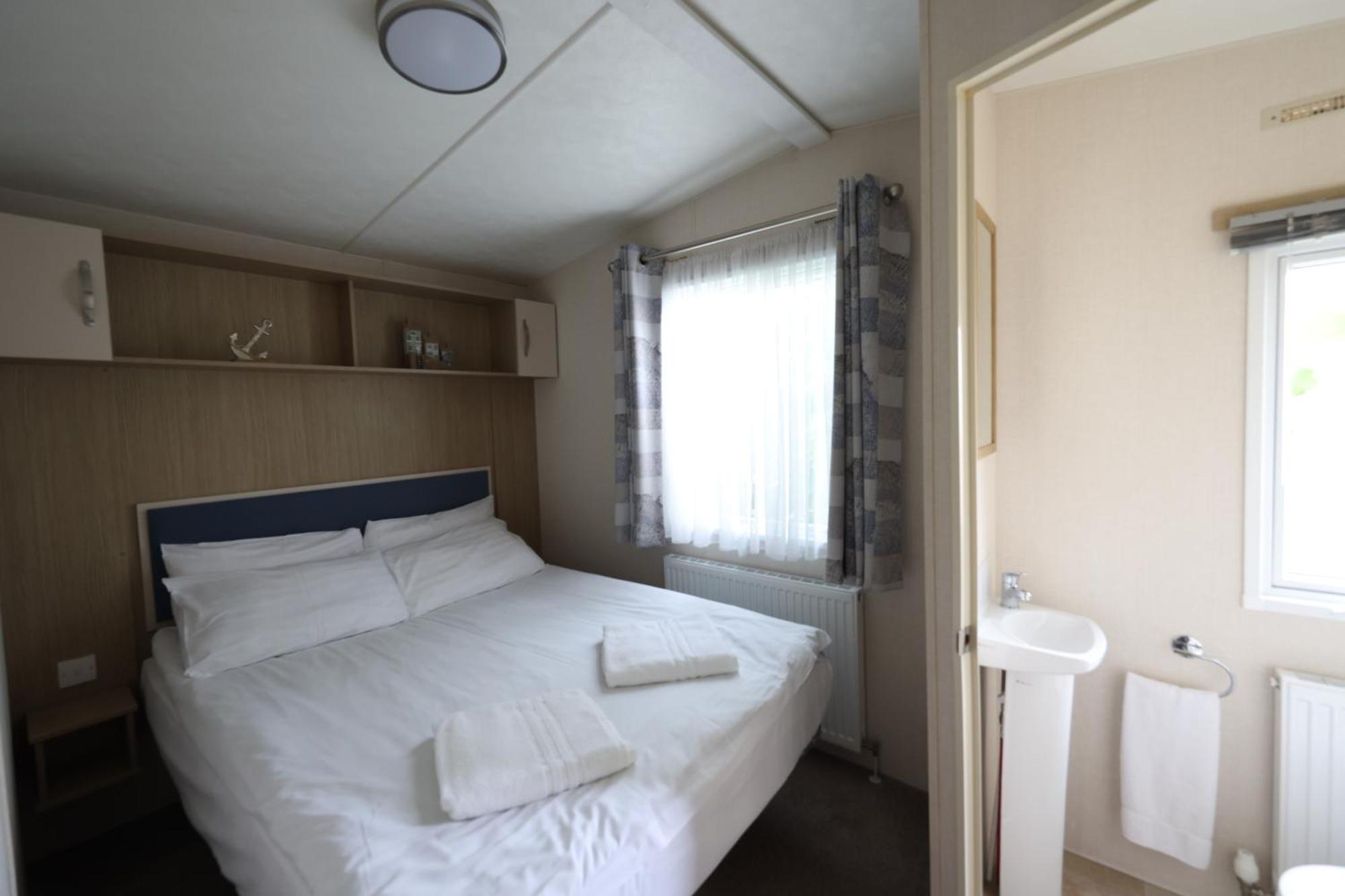 Bursledon Mercury Yacht Harbour And Holiday Park חדר תמונה